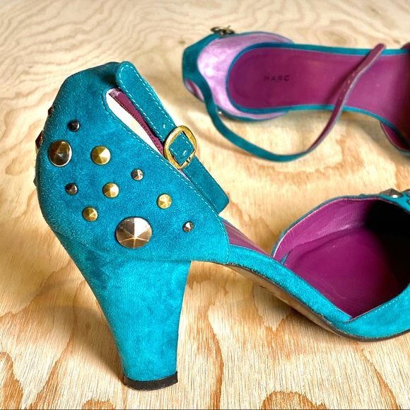 Mᴀʀᴄ Jᴀᴄᴏʙ’s Tᴜʀǫᴜᴏɪsᴇ Sᴜᴇᴅᴇ & Sᴛᴜᴅᴅᴇᴅ Mᴀʀʏ Jᴀɴᴇs - Picture 4 of 15